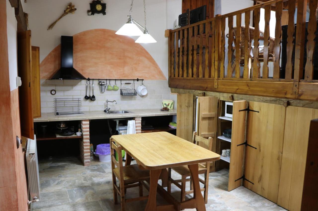 Apartamentos Rurales Casa Lafuente Luquiano Dış mekan fotoğraf